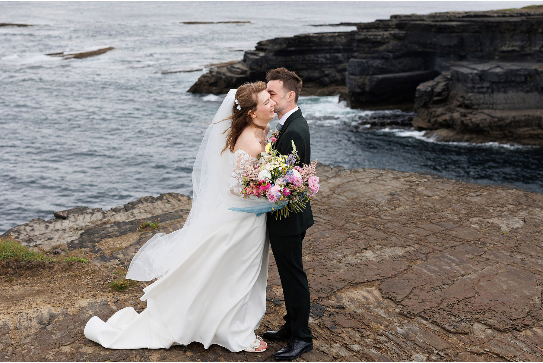 Kilkee-diamond-rocks-wedding-photographer Kilkee wedding photographs near diamond rocks