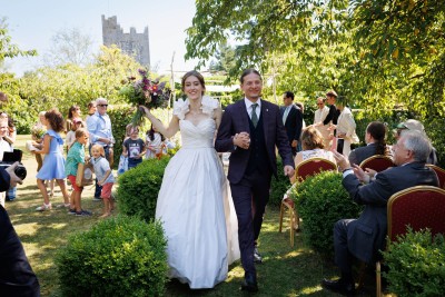 Irish castle wedding with wedding ceremony held outside on the warmest day in Ireland