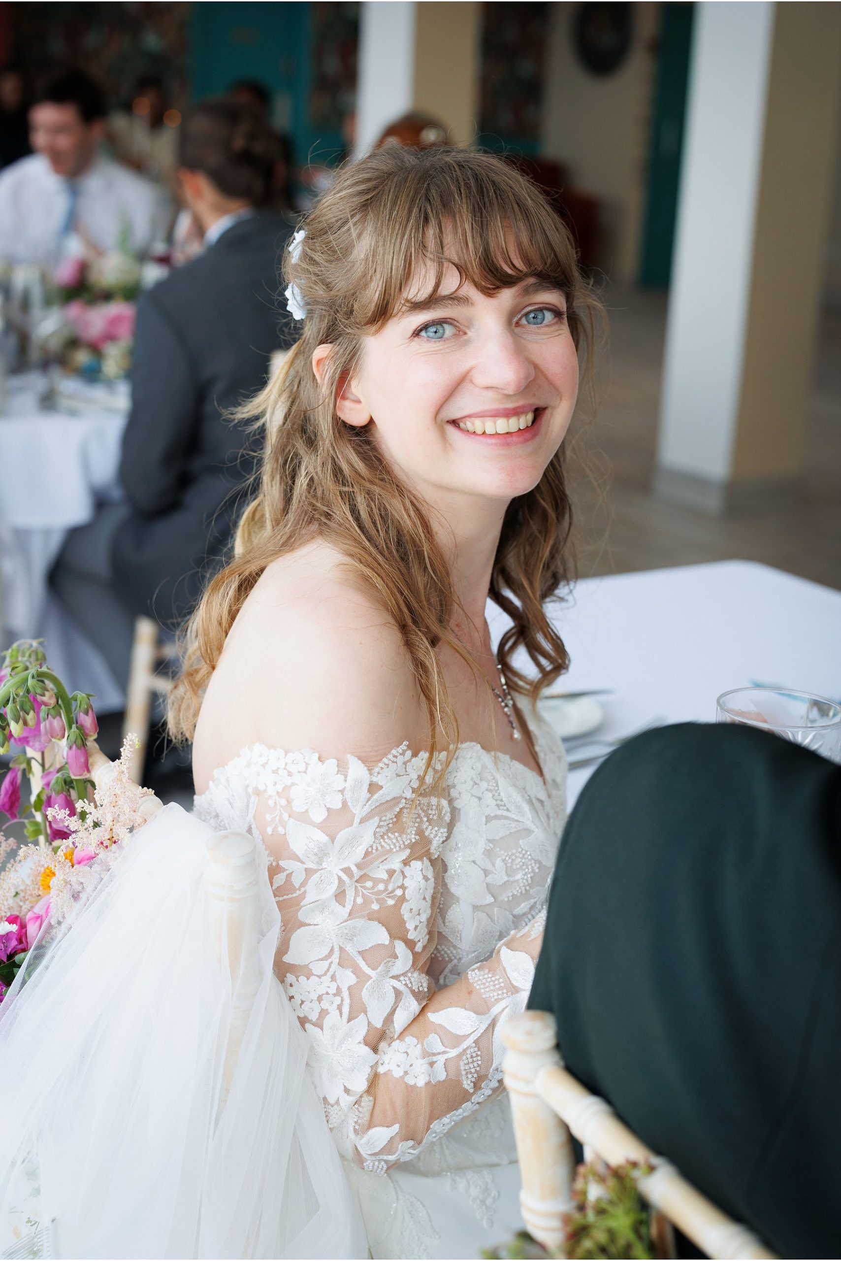 beautiful natural french bride at her west of ireland wedding